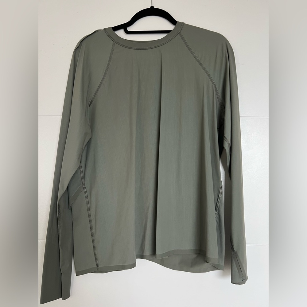Lulu Lemon Green Long Sleeve Workout Top